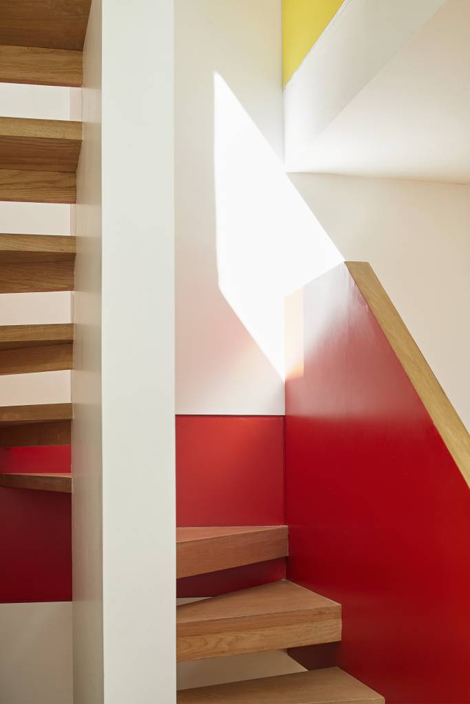 Hover House, a house West London with the new staircase to the lower floor