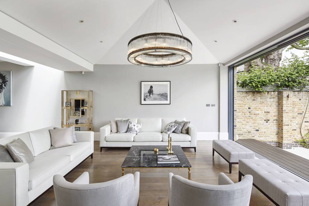 house-extension, The-Sunday-Times-British-Homes-Awards, london-house, victorian-house, glass-extension, London, Natural-light, Glass-sliding-doors, Glass-roof, white-kitchen, natural-light